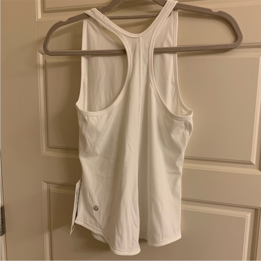 NWT Lululemon base pace tank *ribbed in white - Picture 5 of 7